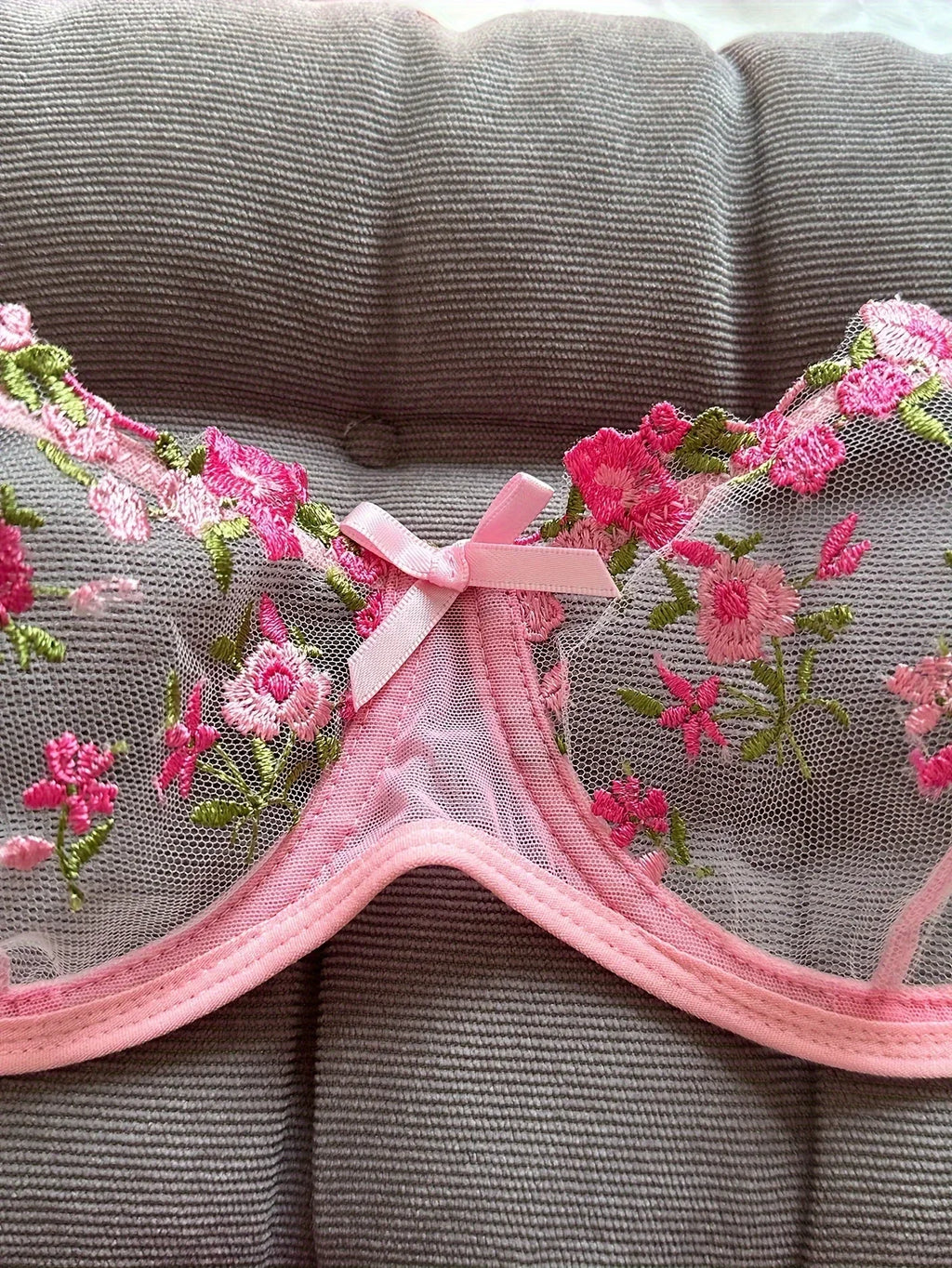 Floral Embroidery Lingerie Set | Women's 2-Piece Underwire Bra & Underwear
