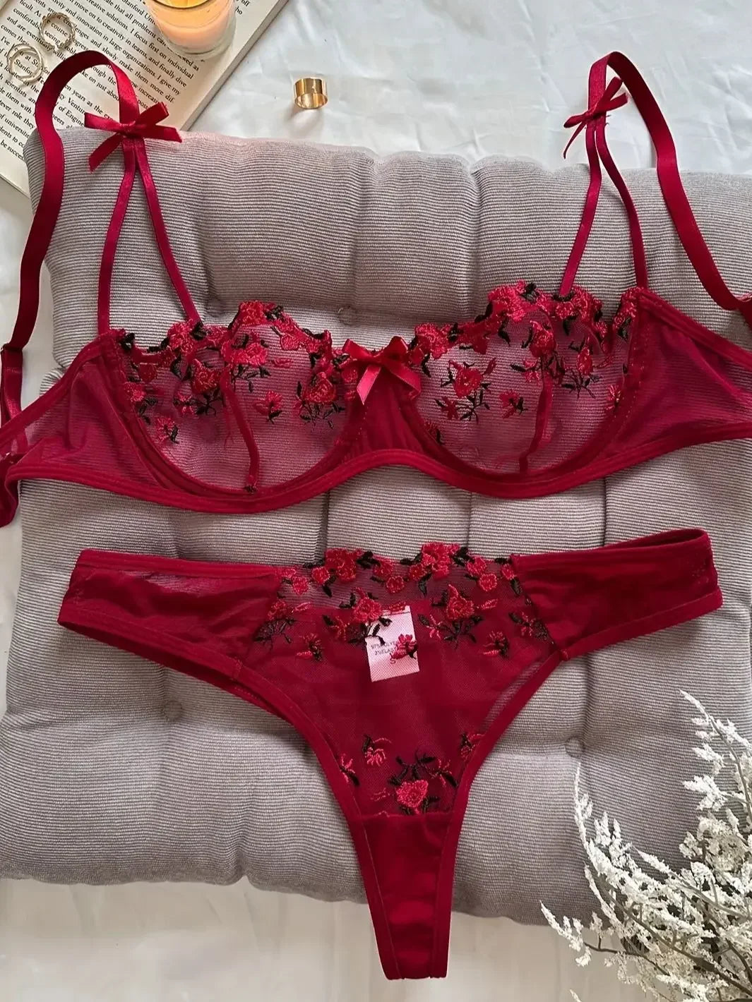 Floral Embroidery Lingerie Set | Women's 2-Piece Underwire Bra & Underwear
