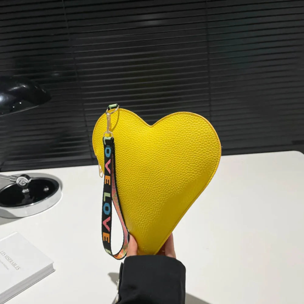 Women's PU Wrist Clutch Wallet — Heart-Shaped Zipper Coin Purse